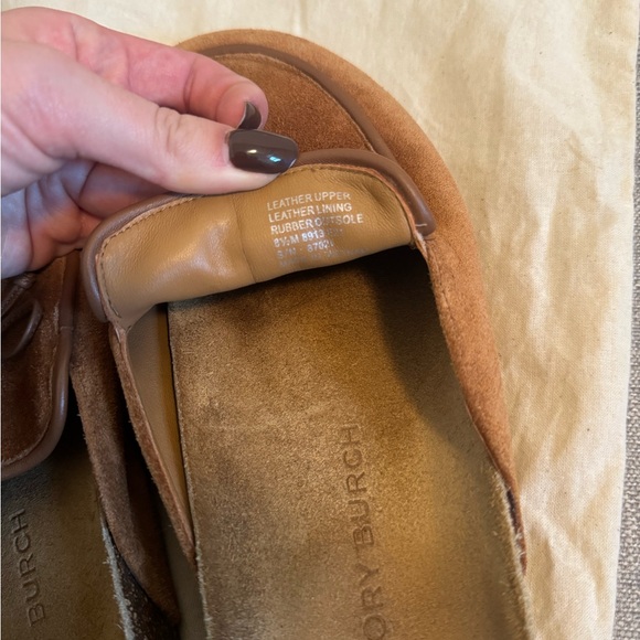 Tory Burch Tan Suede Clogs with Gold Detail - Picture 4 of 4